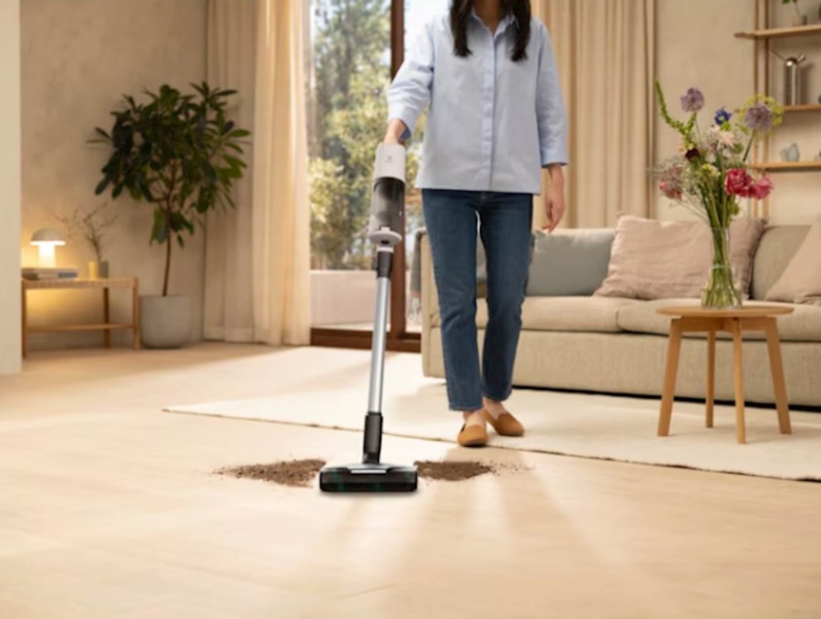 Štapni usisivač ELECTROLUX EP61HB21UV