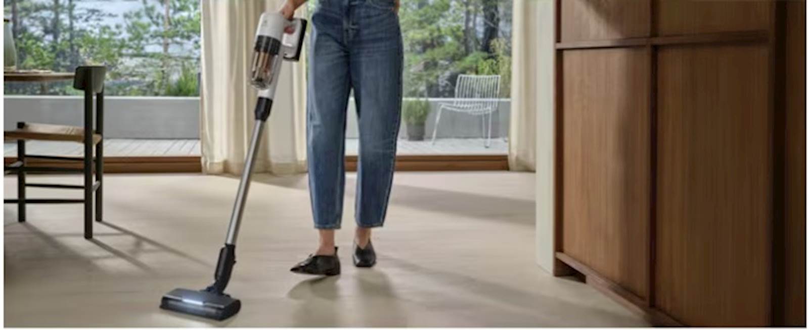 Štapni usisivač ELECTROLUX EP72UB21SW